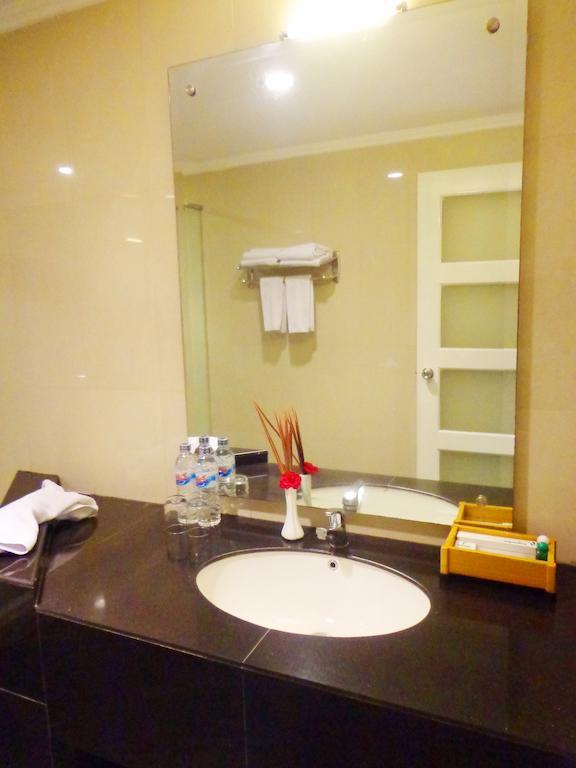 Sapadia Hotel Siantar Пематангсиантар Номер фото