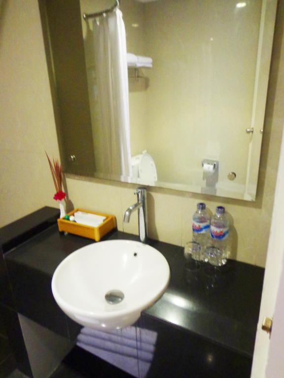 Sapadia Hotel Siantar Пематангсиантар Экстерьер фото