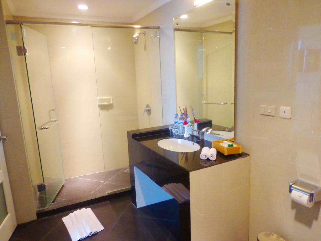 Sapadia Hotel Siantar Пематангсиантар Экстерьер фото