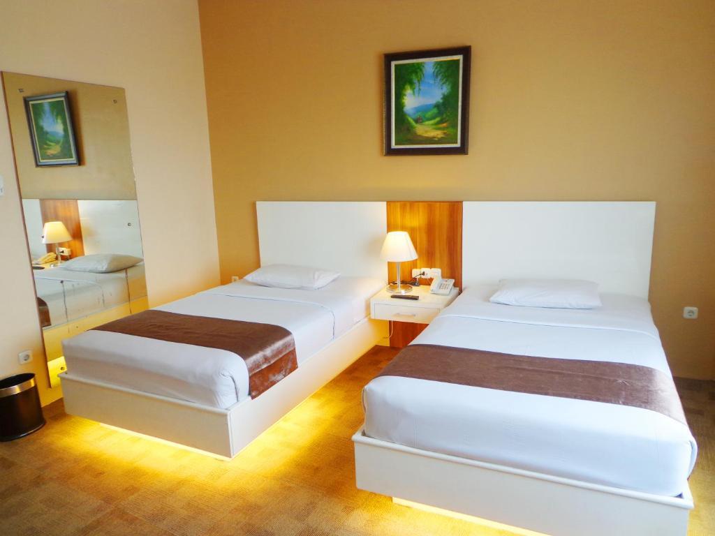 Sapadia Hotel Siantar Пематангсиантар Экстерьер фото